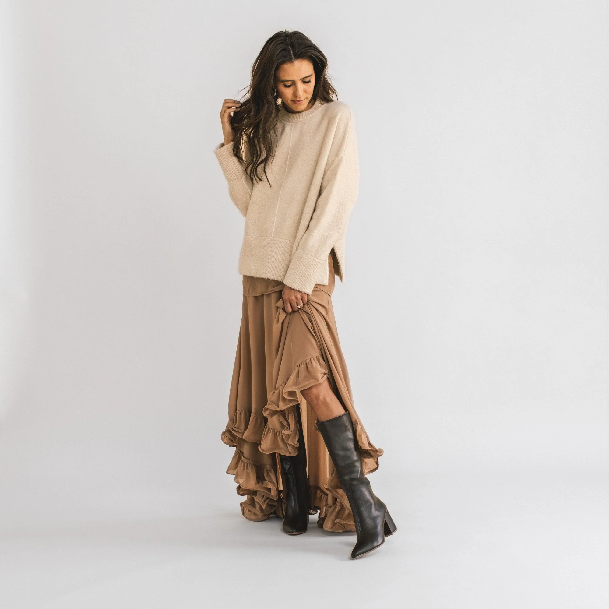 AMEYLIA VEGAN LEATHER KNEE-HIGH BOOTS IN WIDE CALF - Taupe PU - Image 7