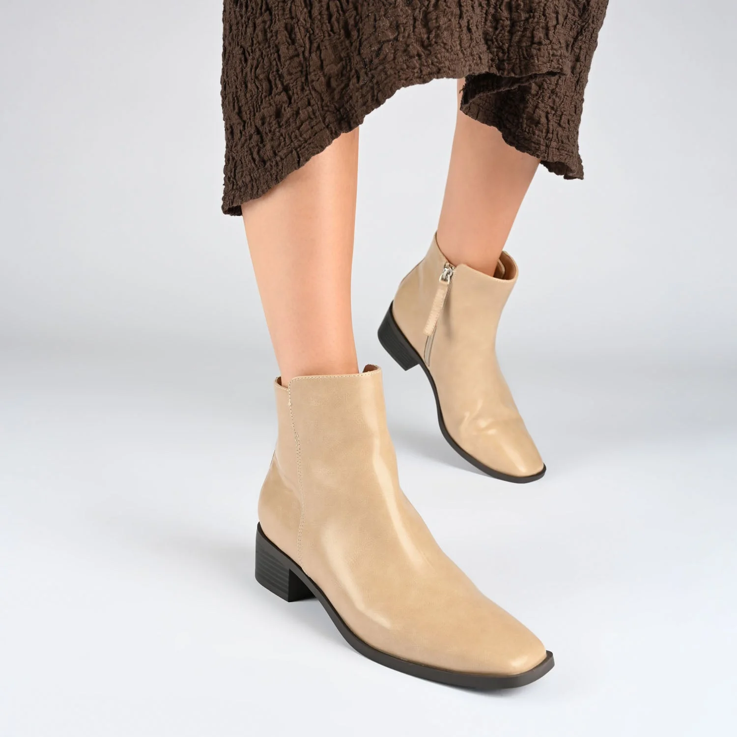 CAPPRI SQUARE TOE BOOTIES IN WIDE - Off White PU - Image 2