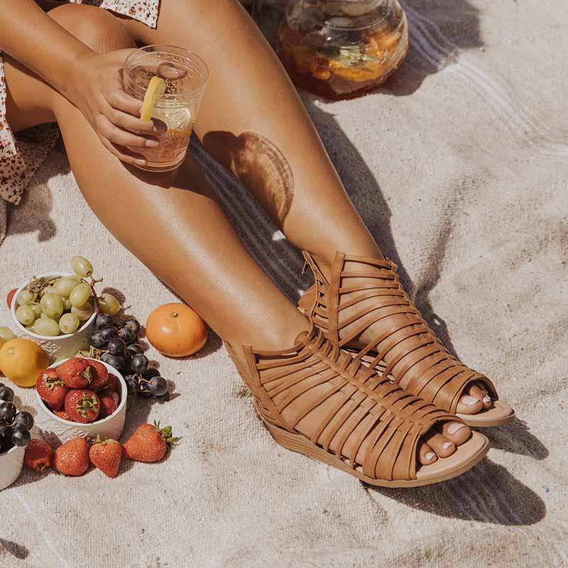 DELILAH GLADIATOR SANDALS IN VEGAN LEATHER - Nude - Image 12