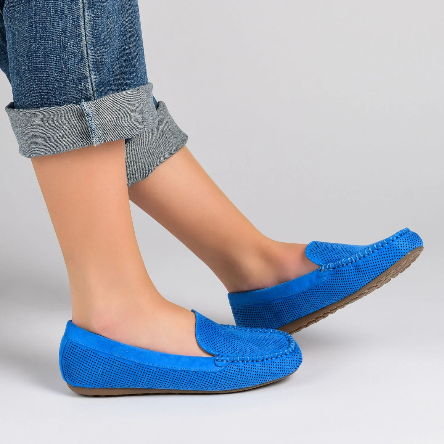 HALSEY MOC TOE LOAFER FLATS IN WIDE - Silver - Image 2