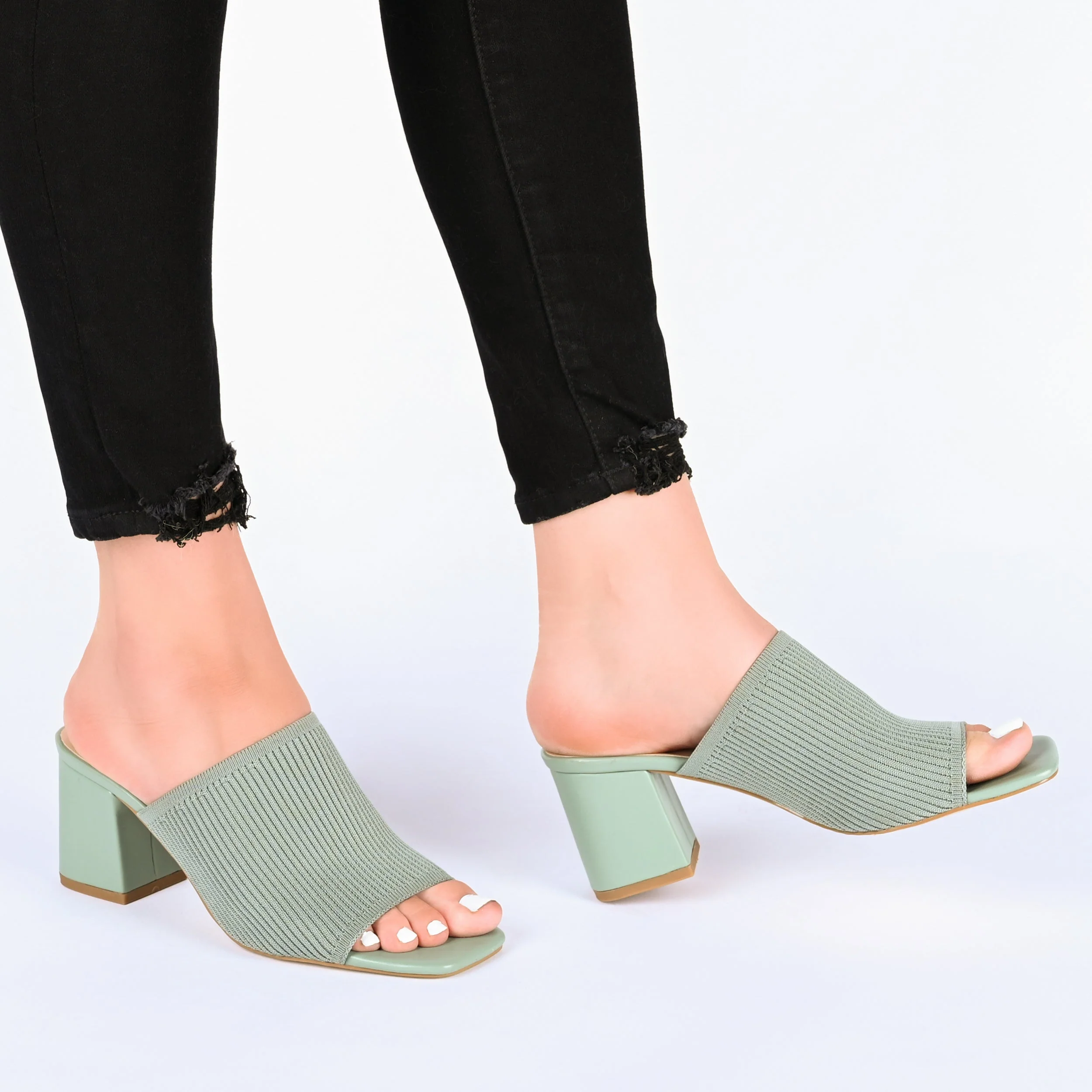 LORENNA MULE BLOCK HEELS IN WIDE - Beige - Image 2