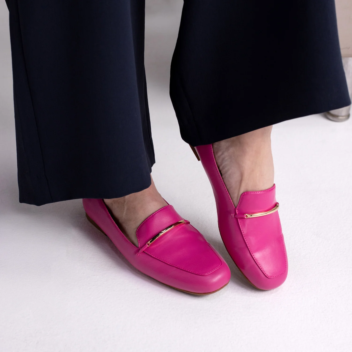 WRENN LOAFER FLATS IN VEGAN LEATHER - Fuchsia PU - Image 3